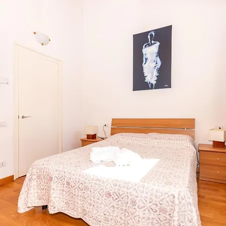 Charming In Venice! 威尼斯